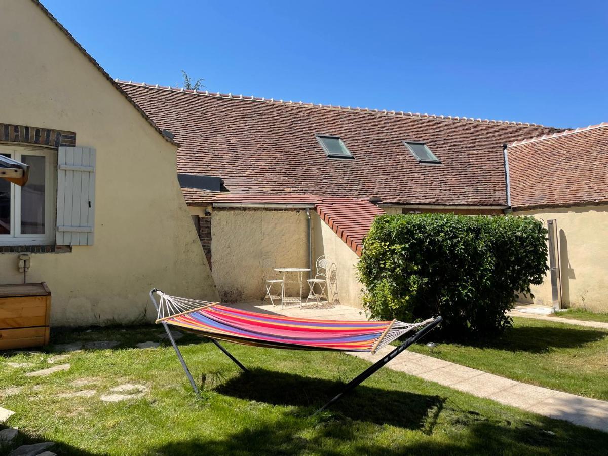 Villa Fontaine Avec Piscine Interieur Chauffee-Maison De Campagne Familiale -Ideal Vacances Ou Sejour Professionnel -3 Chambres-Bureau Separe -Lit Bebe - Parking Facile & Gratuit ภายนอก รูปภาพ