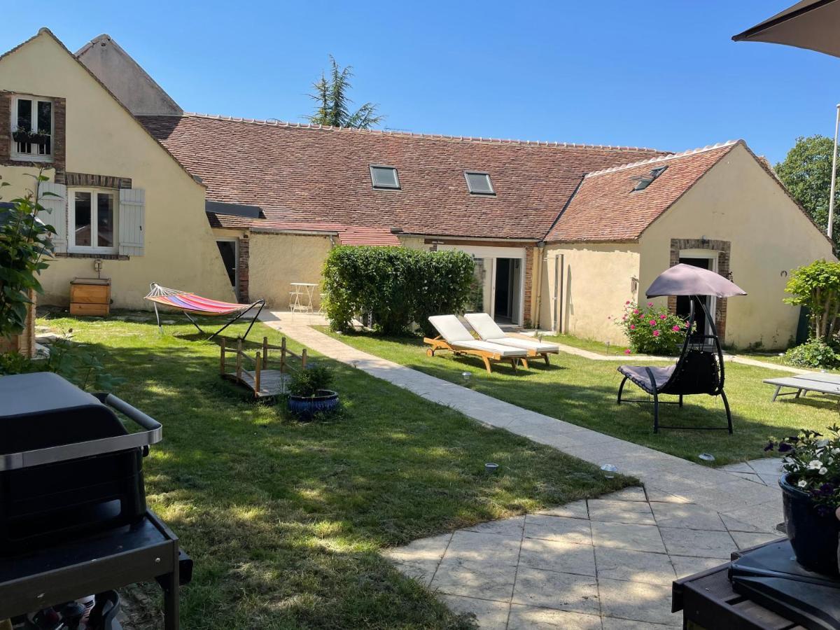 Villa Fontaine Avec Piscine Interieur Chauffee-Maison De Campagne Familiale -Ideal Vacances Ou Sejour Professionnel -3 Chambres-Bureau Separe -Lit Bebe - Parking Facile & Gratuit ภายนอก รูปภาพ