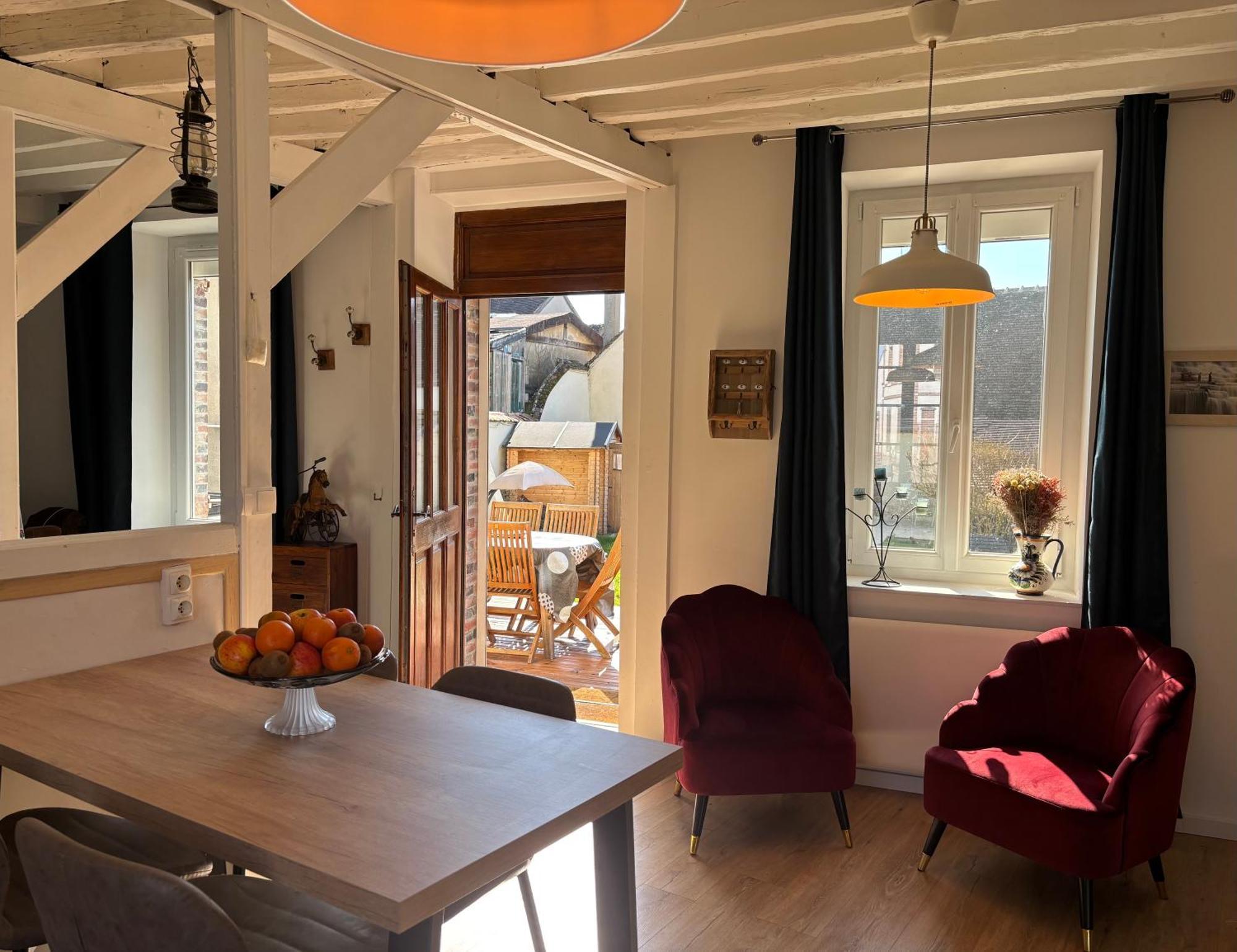 Villa Fontaine Avec Piscine Interieur Chauffee-Maison De Campagne Familiale -Ideal Vacances Ou Sejour Professionnel -3 Chambres-Bureau Separe -Lit Bebe - Parking Facile & Gratuit ภายนอก รูปภาพ