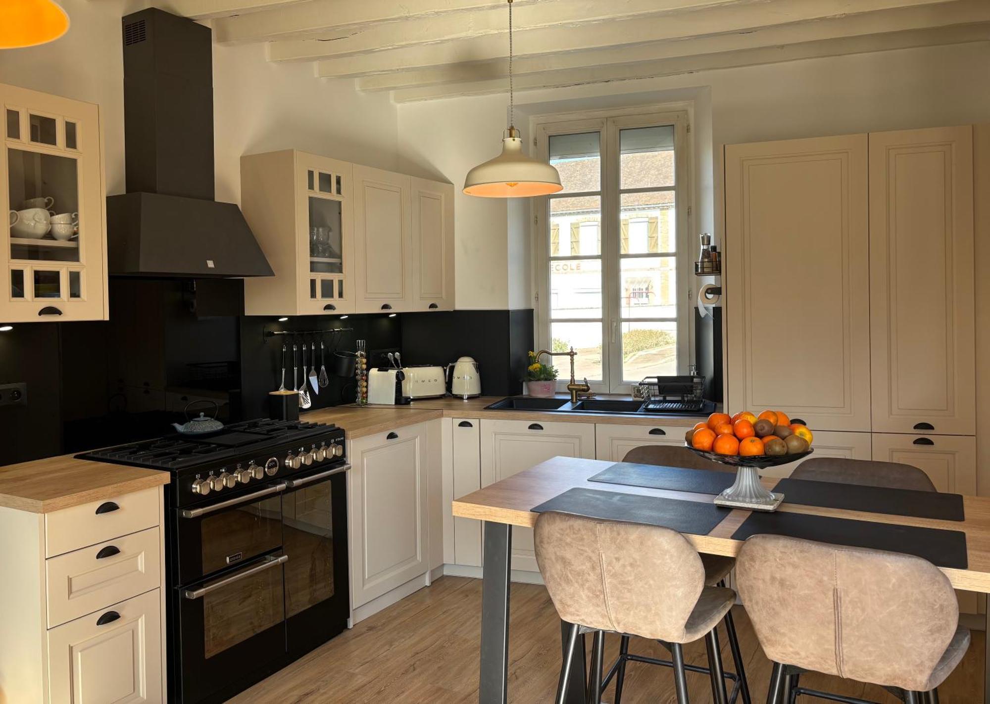 Villa Fontaine Avec Piscine Interieur Chauffee-Maison De Campagne Familiale -Ideal Vacances Ou Sejour Professionnel -3 Chambres-Bureau Separe -Lit Bebe - Parking Facile & Gratuit ภายนอก รูปภาพ
