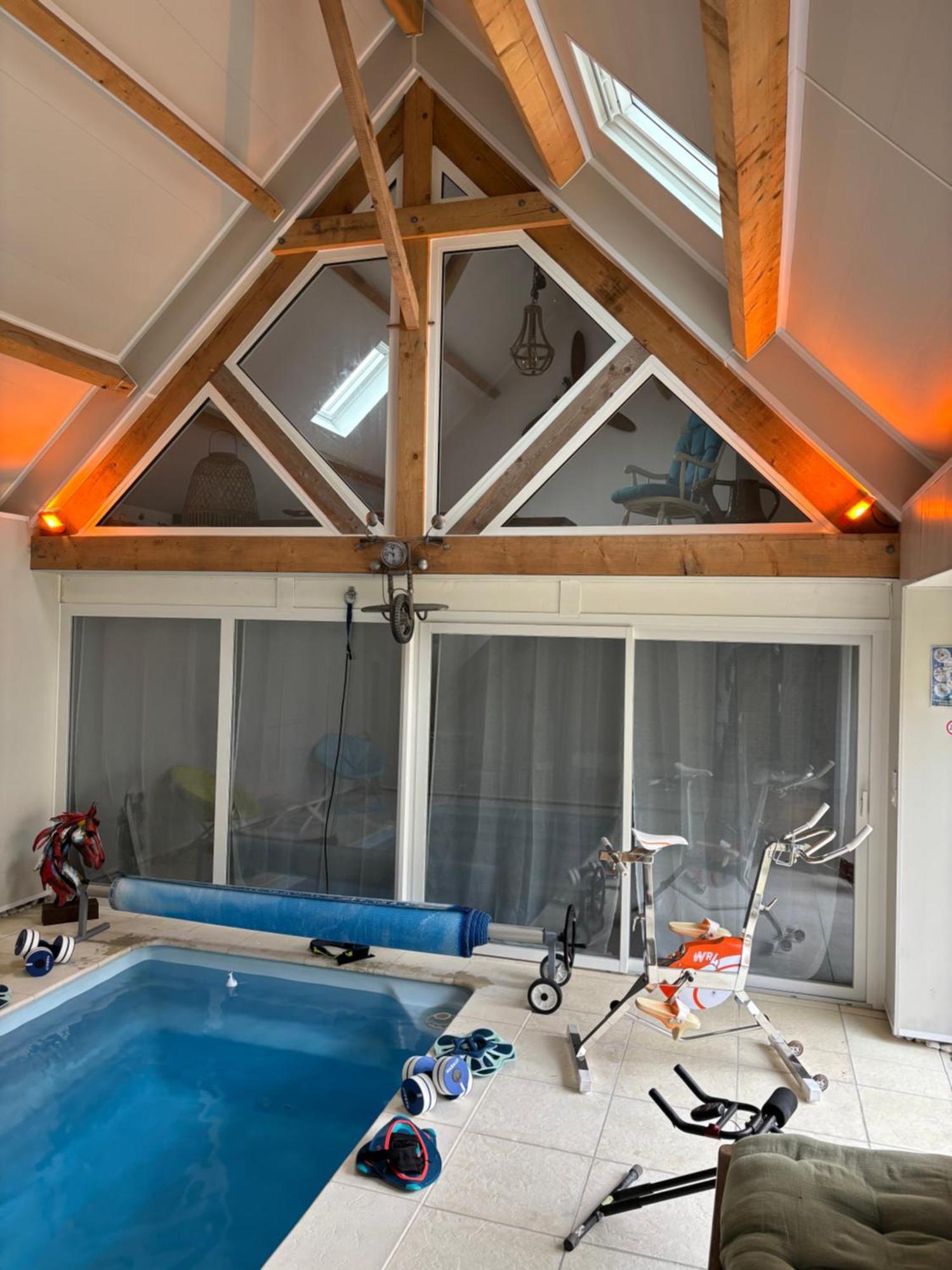 Villa Fontaine Avec Piscine Interieur Chauffee-Maison De Campagne Familiale -Ideal Vacances Ou Sejour Professionnel -3 Chambres-Bureau Separe -Lit Bebe - Parking Facile & Gratuit ภายนอก รูปภาพ